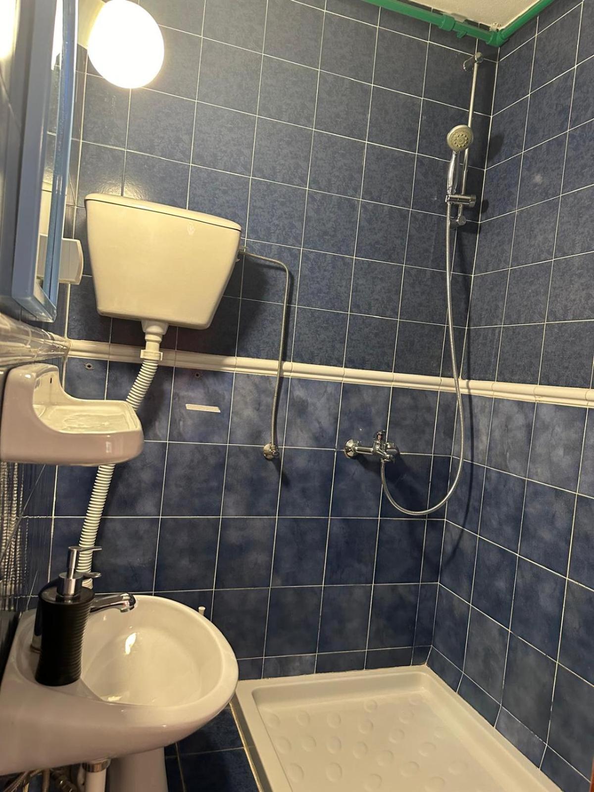Themis Apart Hotel Kotor Eksteriør bilde
