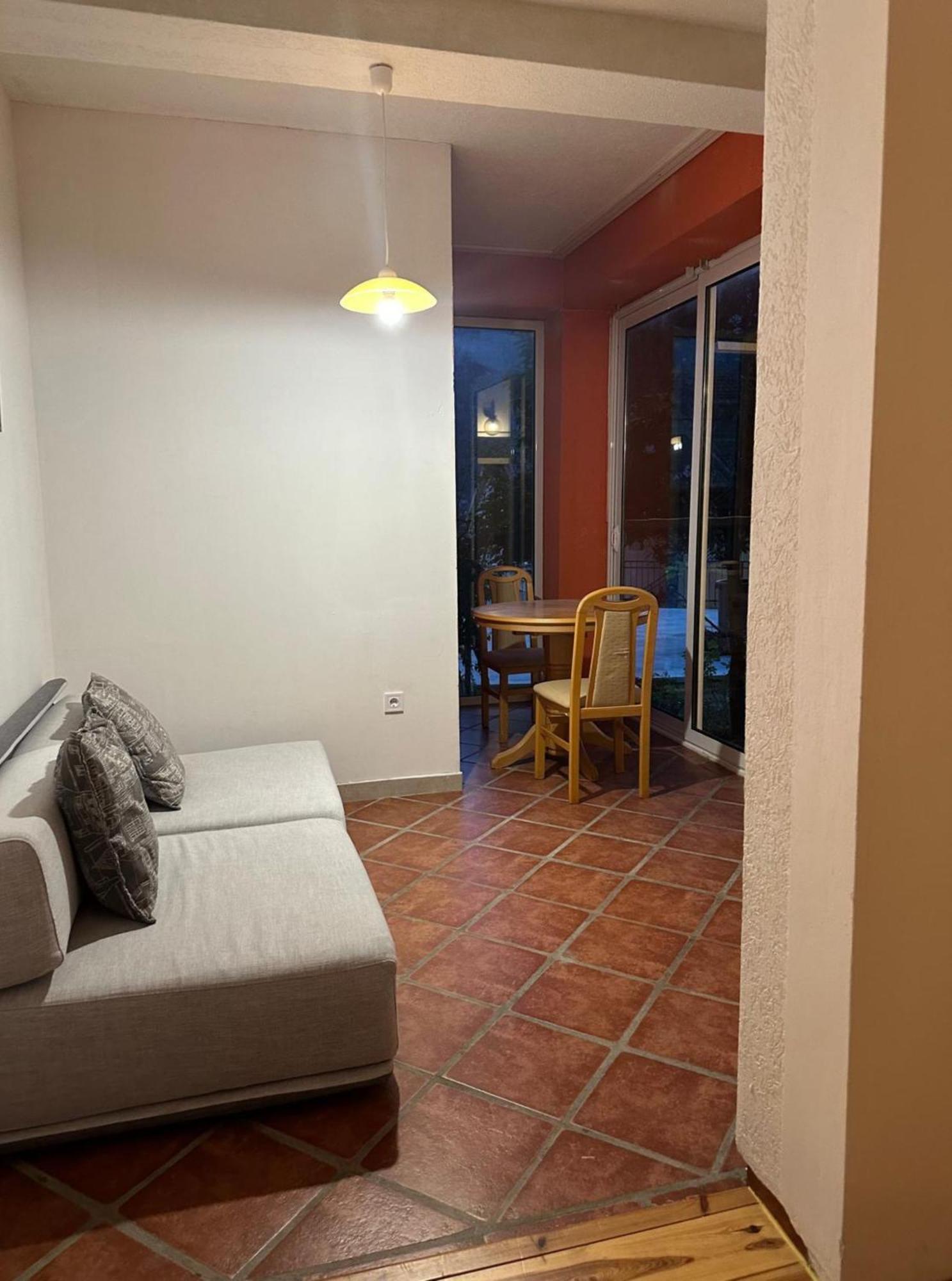 Themis Apart Hotel Kotor Eksteriør bilde
